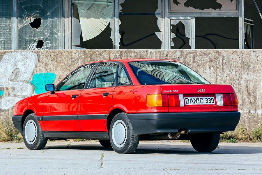  Audi 80 (8A, B3) 1986 года  (WW) (фото 10 из 24)